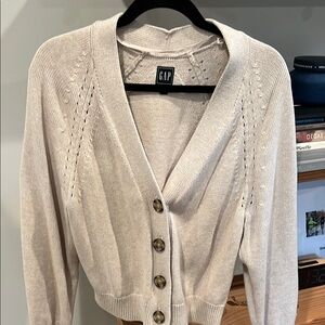 GAP Women's Cream Sweater